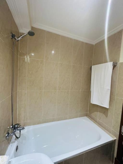 Apartamento Vacacional Achakar Playa&Piscina! Tanger Kültér fotó